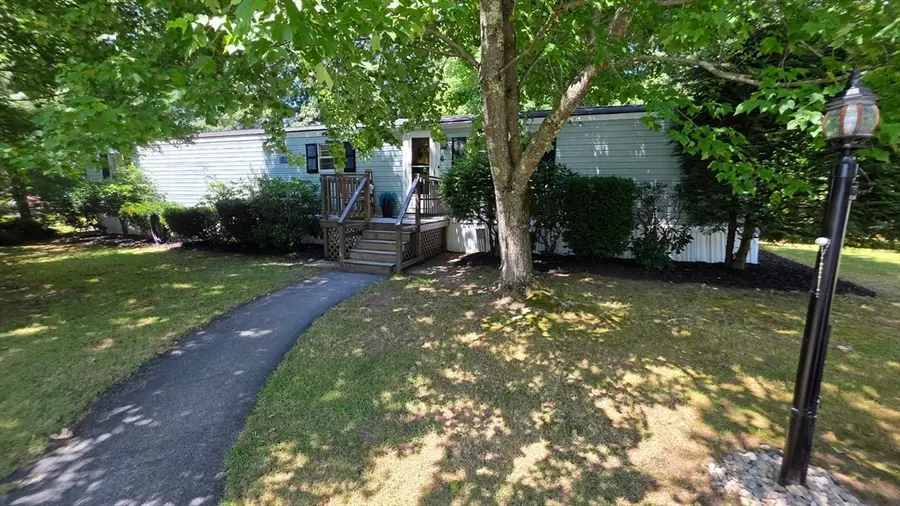 6 Saturn Ln, Nashua, NH 03062 - #2
