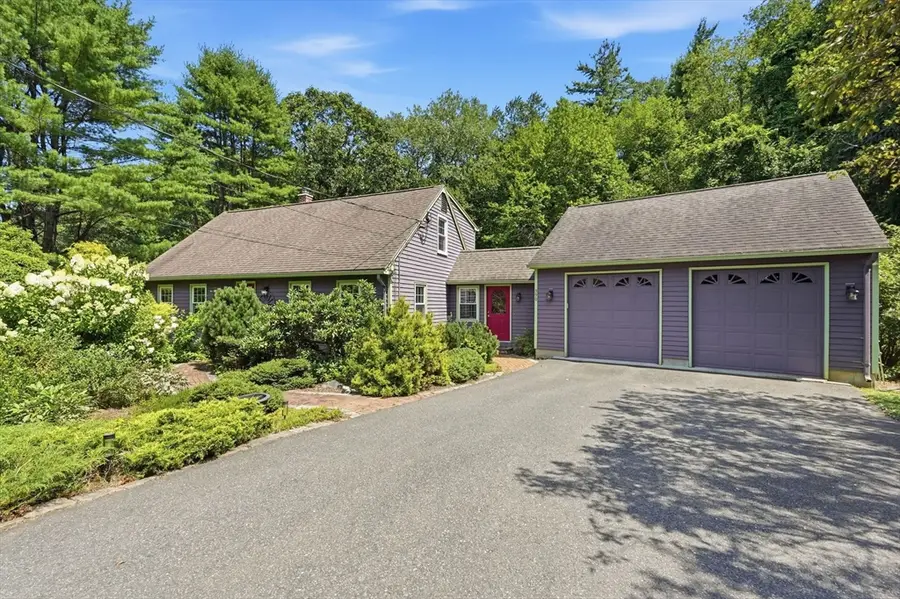 590 Middle St., Amherst, MA 01002 - #2