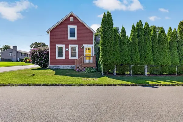 117 Bridge St, Fairhaven, MA 02719