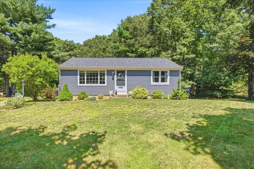 688 Plymouth St, Middleboro, MA 02346 - #1