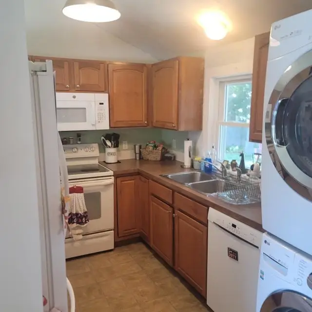 32 Chadwick Ave, Hyannis, MA 02601 - #3