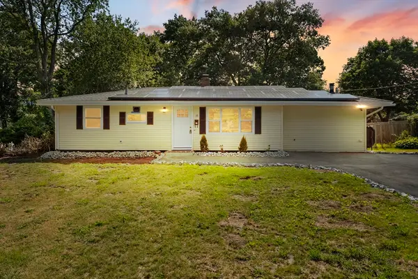 15 Clara Rd, Brockton, MA 02302