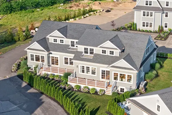 533 Woods Hole Road #B102, Falmouth, MA 02543