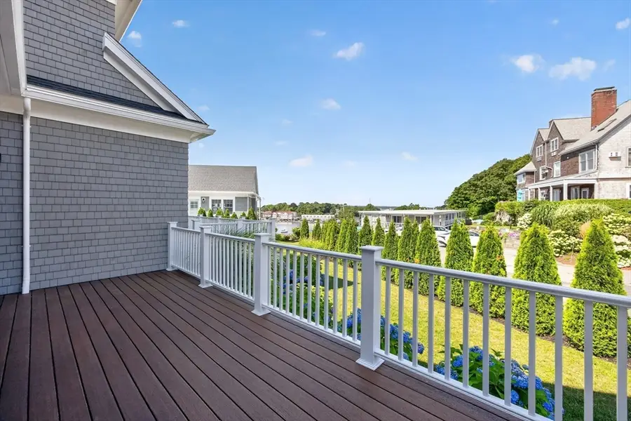 533 Woods Hole Road #B102, Falmouth, MA 02543 - #3