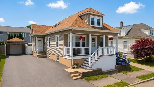 109 Stephen St, Dartmouth, MA 02748
