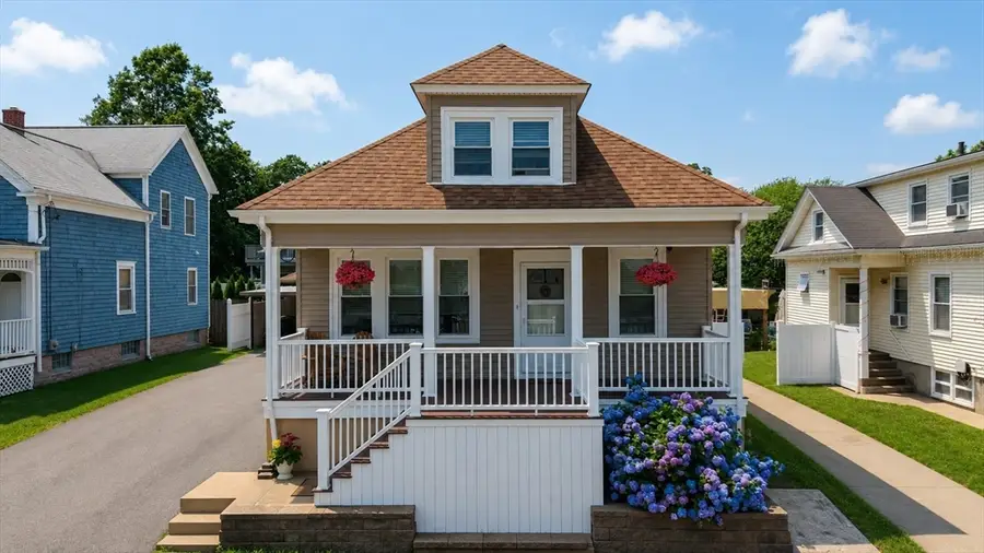 109 Stephen St, Dartmouth, MA 02748 - #2