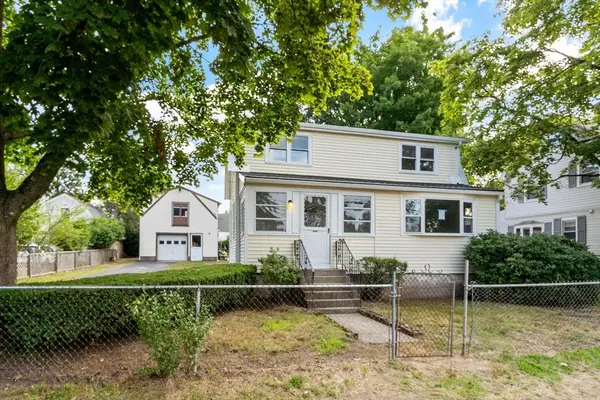 30 Hooper Rd, Dedham, MA 02026