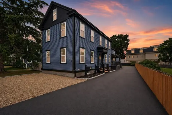 162 High St, Danvers, MA 01923