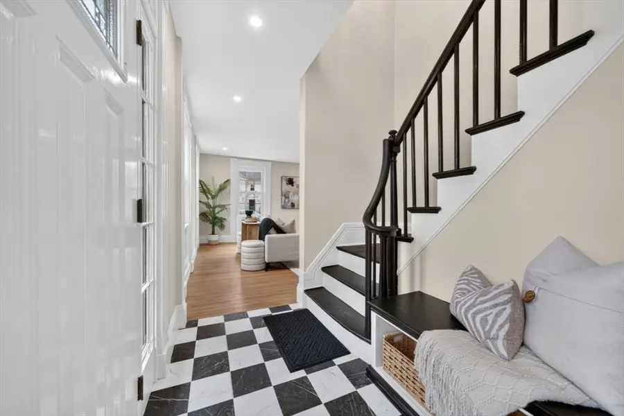 162 High St, Danvers, MA 01923 - #2
