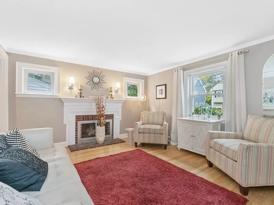 65 Brightwood Rd, Waltham, MA 02453 - #3