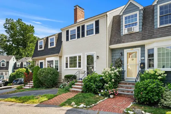 7 Bradford Court, Marblehead, MA 01945