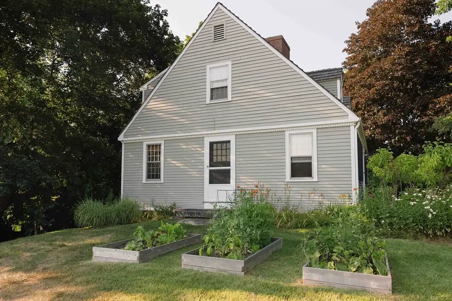 636 Bernardston Rd, Greenfield, MA 01301 - #3