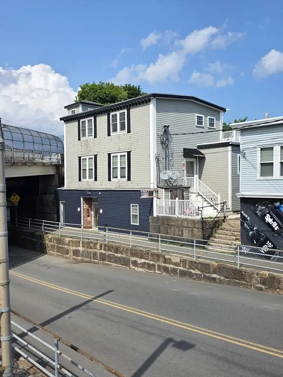 213-215 Burrill St, Swampscott, MA 01907 - #2