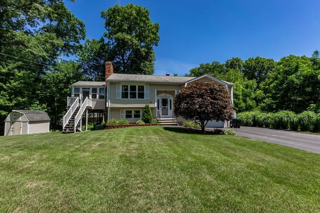 26 Sharon Pkwy, North Smithfield, RI 02896 - #1