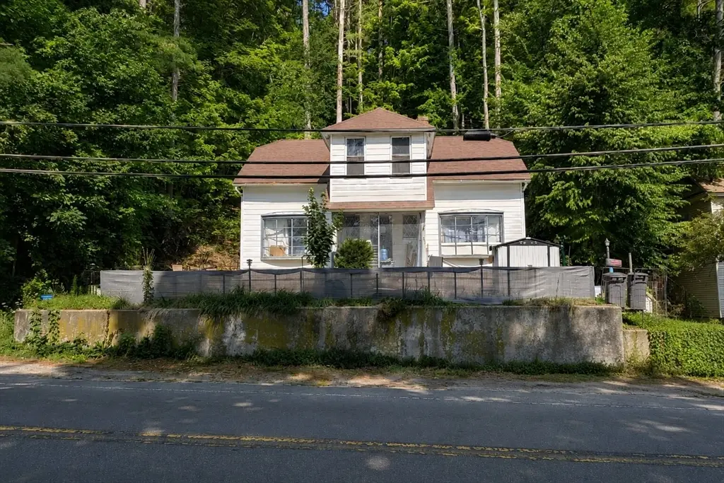 291 S Main St, Athol, MA 01331 - #1