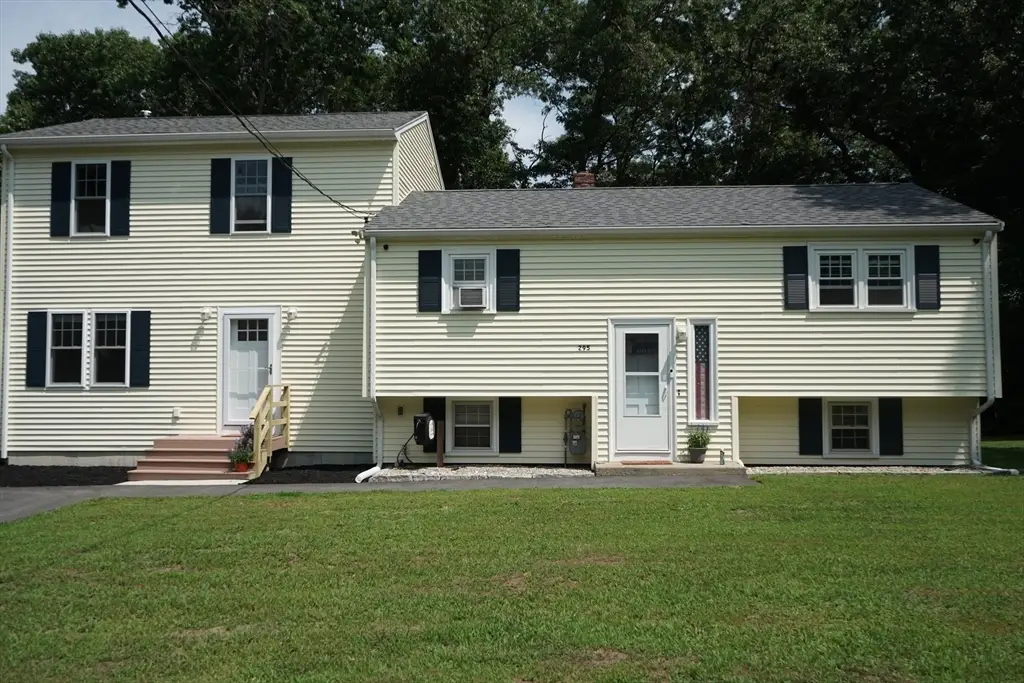 295 Oak St, Halifax, MA 02338 - #1