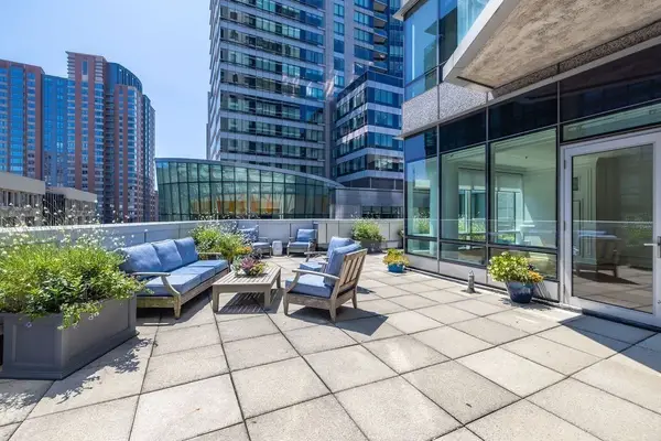 3 Avery St #906, Boston, MA 02111