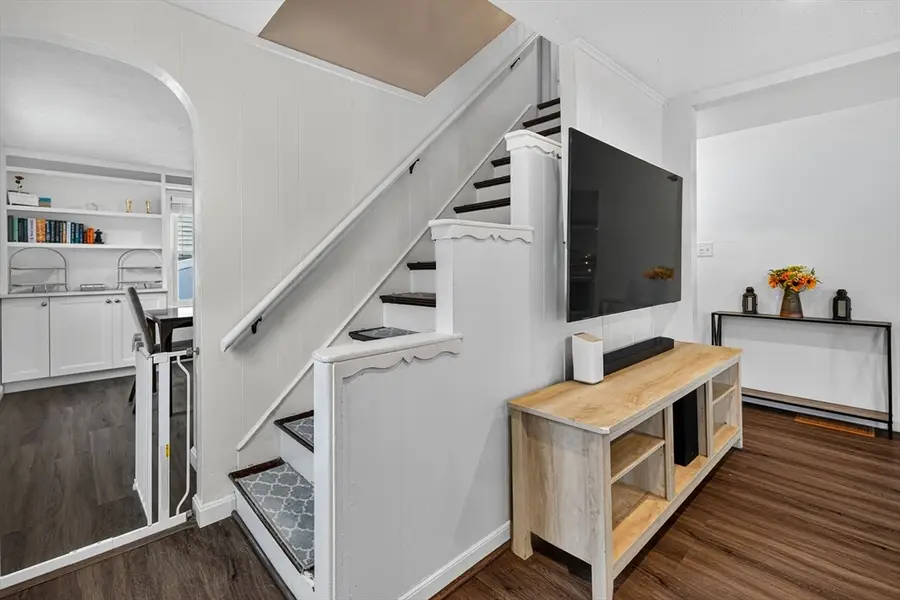 176 Gore Rd, Revere, MA 02151 - #3