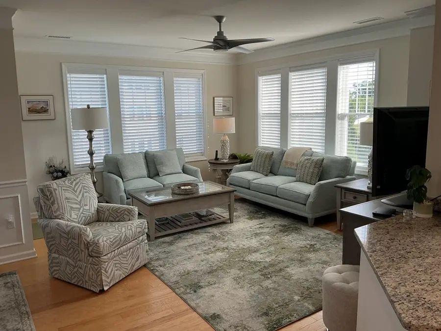 2 Francis Dr. #401, Andover, MA 01810 - #3