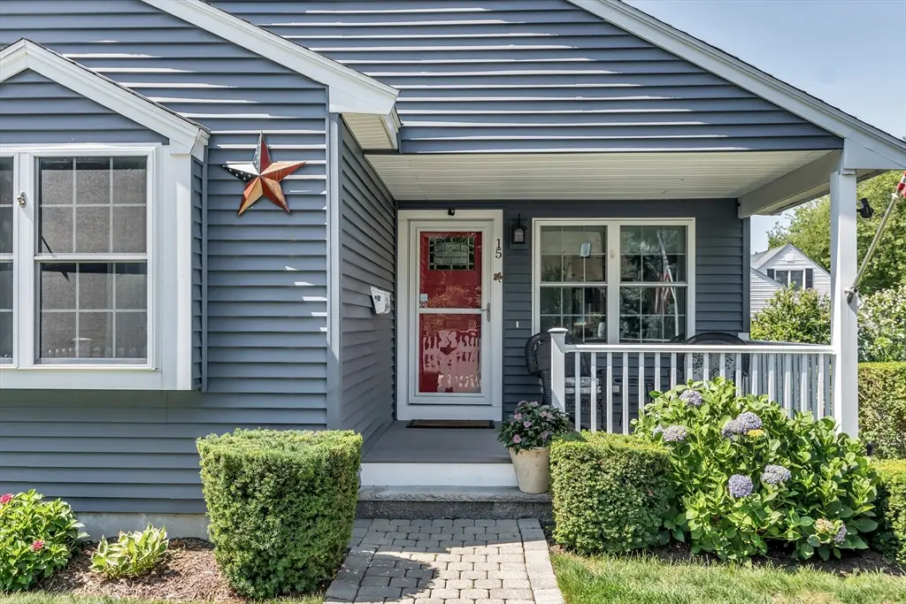 15 Hourihan St, Peabody, MA 01960 - #1