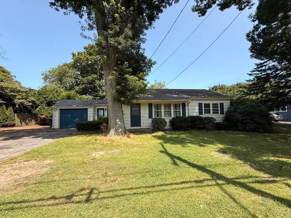264 Slocum Road, Dartmouth, MA 02747