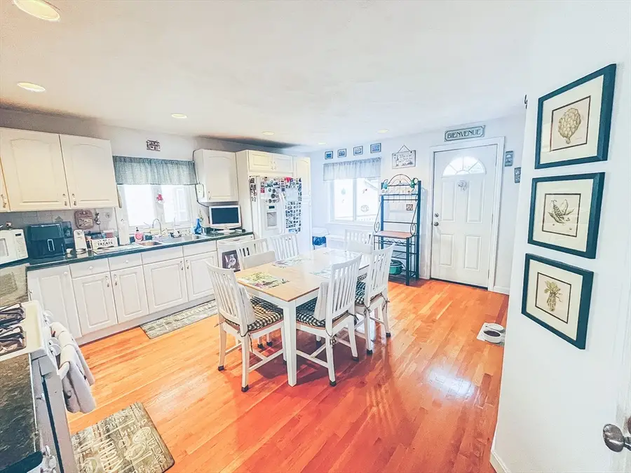 6 Swift Ter, Boston, MA 02128 - #3