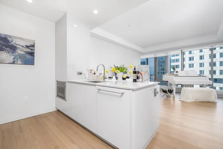 133 Seaport Blvd #1510, Boston, MA 02210 - #2