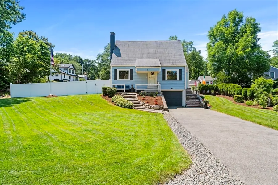 1 Brook Rd, Woburn, MA 01801 - #3