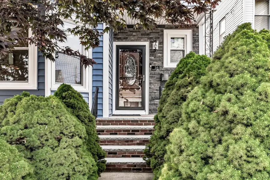 38 Barrett St, Revere, MA 02151 - #2