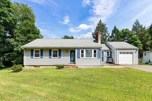 24 Hillside Avenue, Holbrook, MA 02343