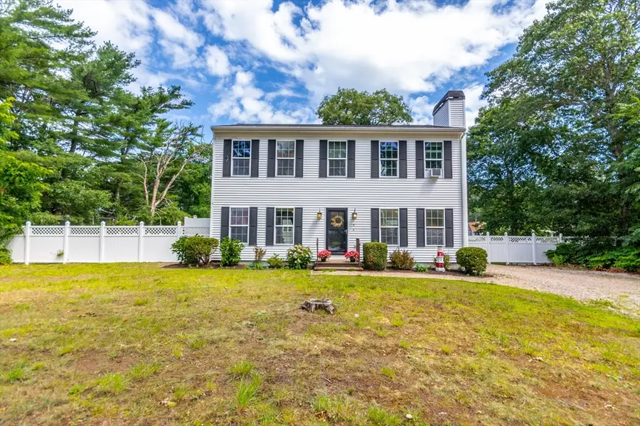 8 Hampden Rd, East Falmouth, MA 02536 - #2