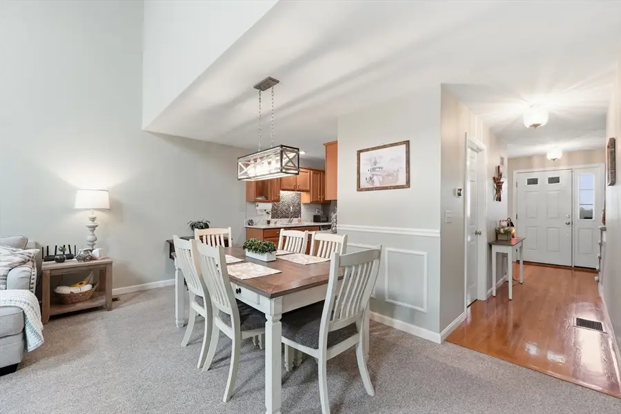 129 Ariel Circle #129, Sutton, MA 01590 - #3