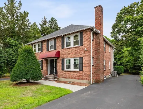 991 Main St, Wakefield, MA 01880
