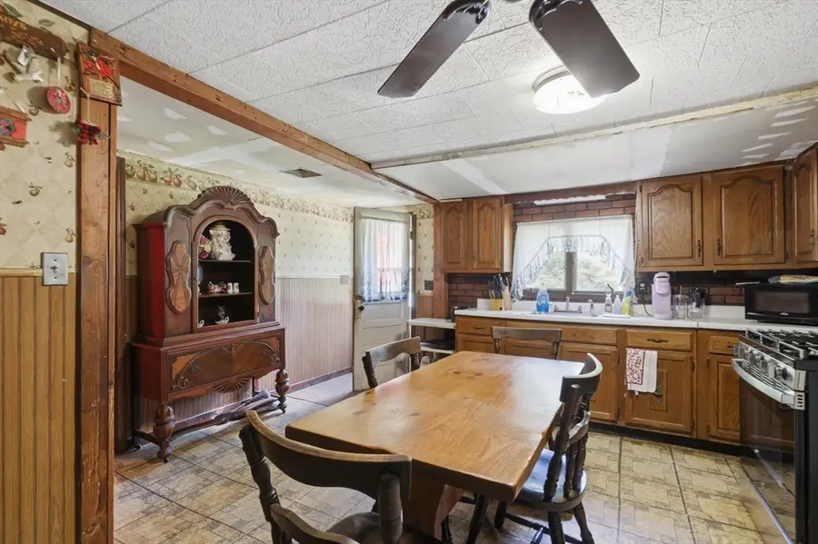 101 Whitins Rd, Sutton, MA 01590 - #2
