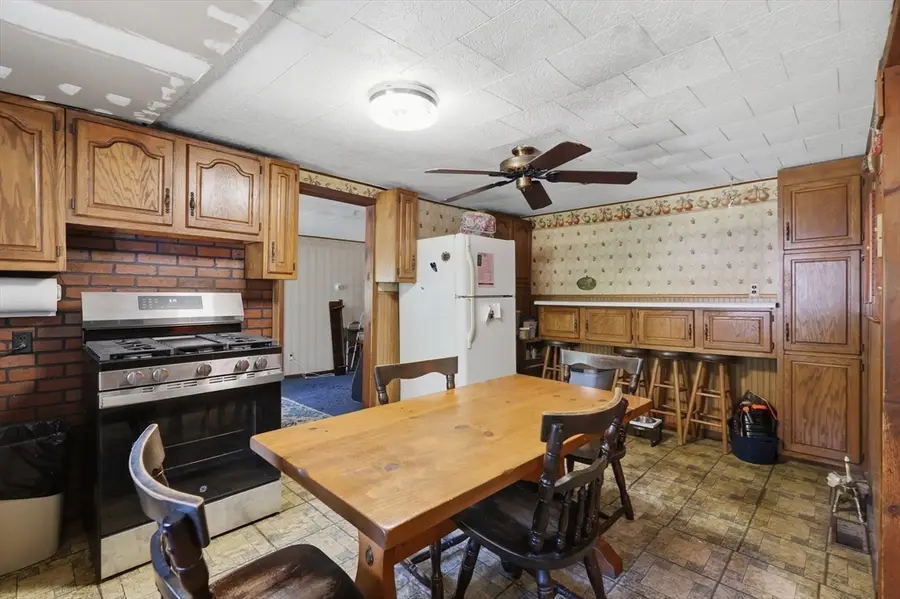 101 Whitins Rd, Sutton, MA 01590 - #3