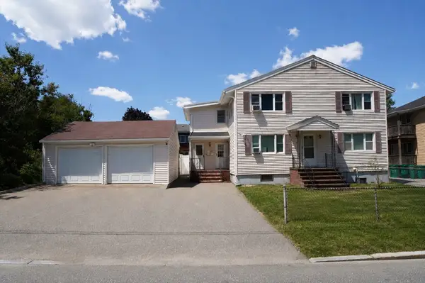 79 Pratt Ave, Lowell, MA 01851