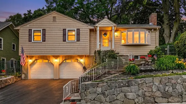 56 Nowell Rd, Melrose, MA 02176