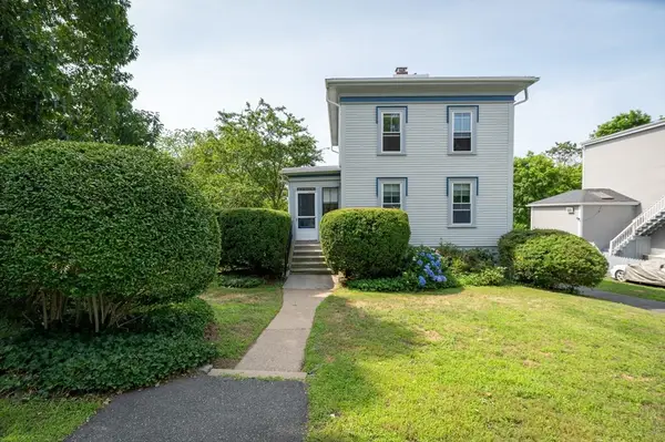 32 Blynman Avenue, Gloucester, MA 01930