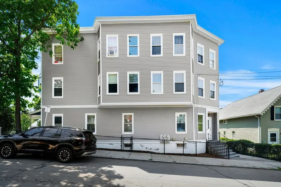 35 Pond St, Boston, MA 02136 - #3