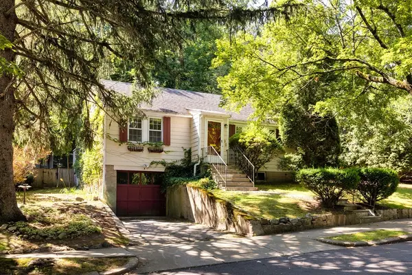 45 Cragmore Rd, Newton, MA 02464