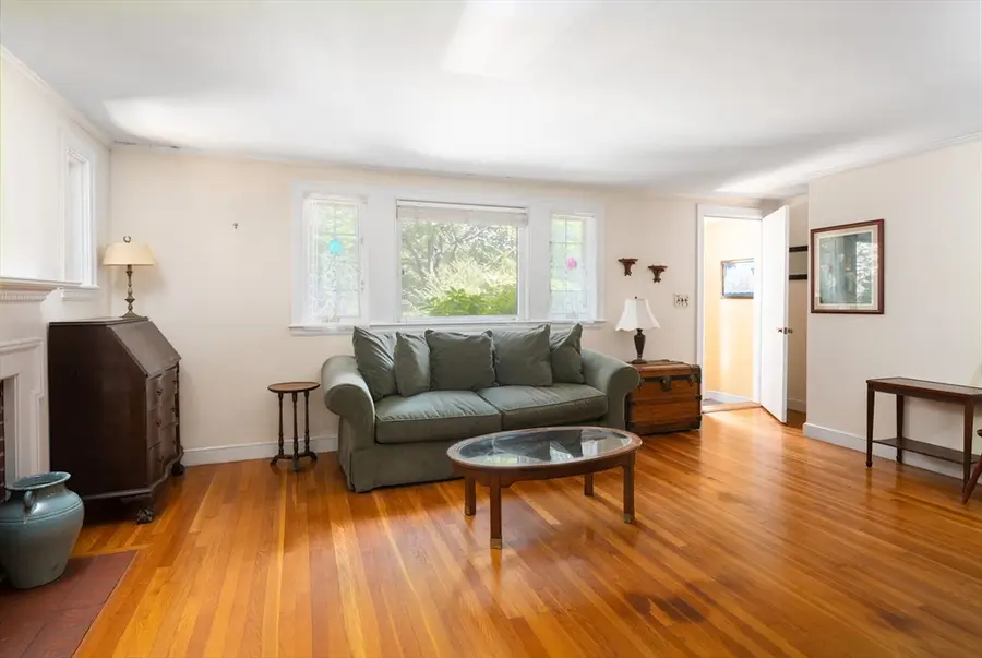 45 Cragmore Rd, Newton, MA 02464 - #3