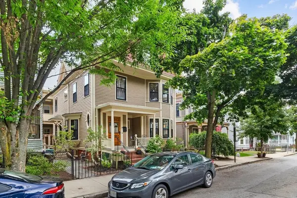 61 Preston Rd, Somerville, MA 02143