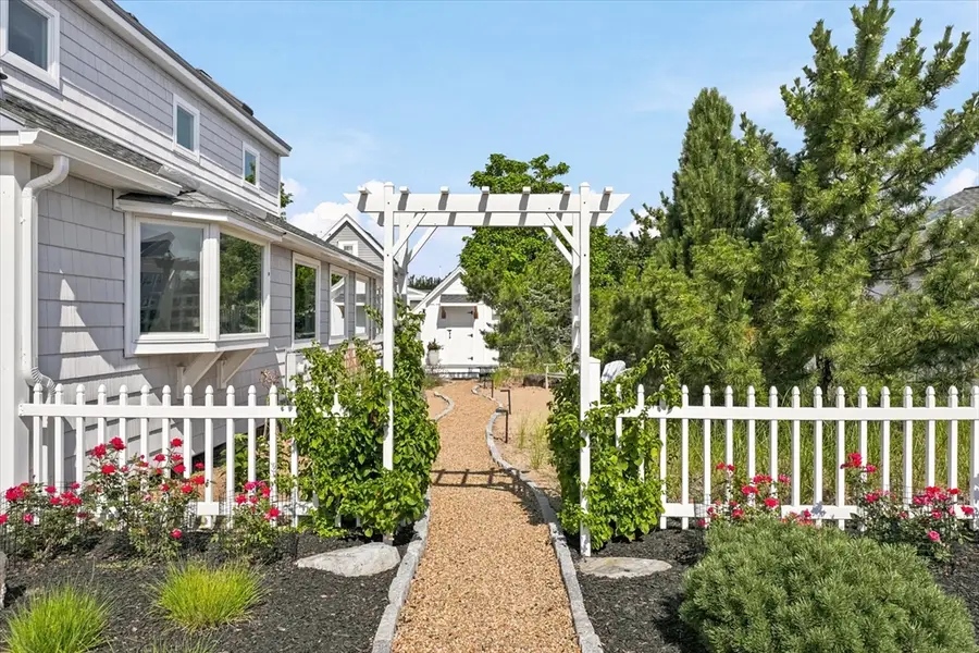 17 Barker, Newburyport, MA 01950 - #3