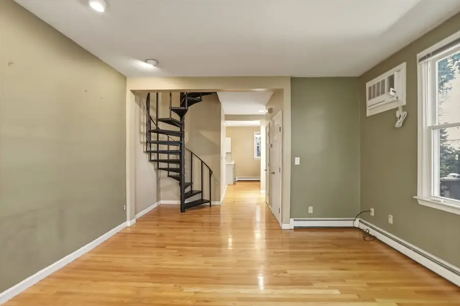 127 Kilsyth Rd #3, Boston, MA 02135 - #3