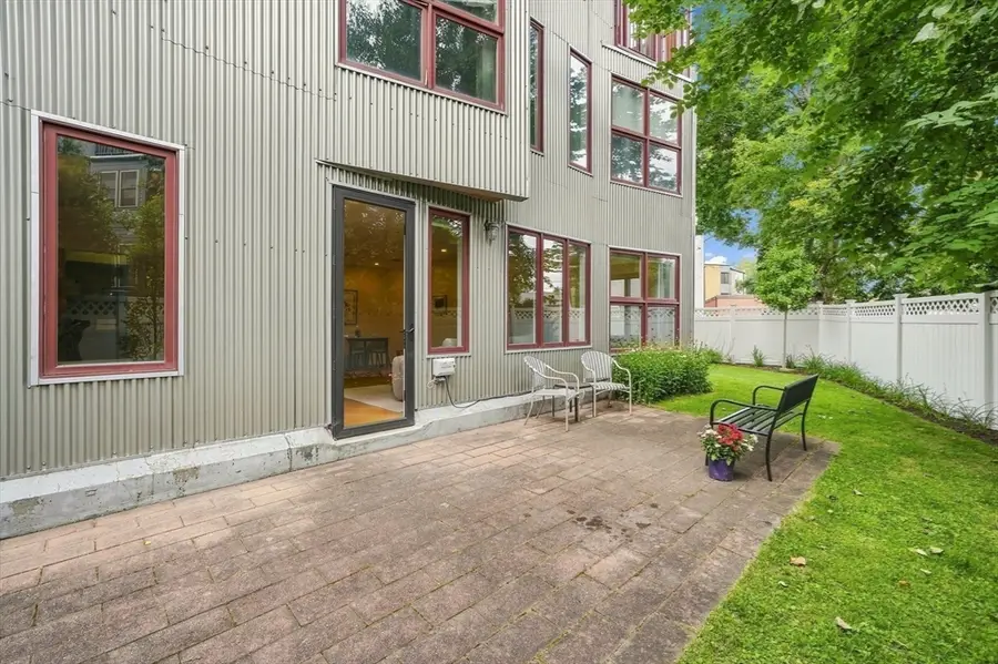 24 Bay State Rd #4, Cambridge, MA 02138 - #2