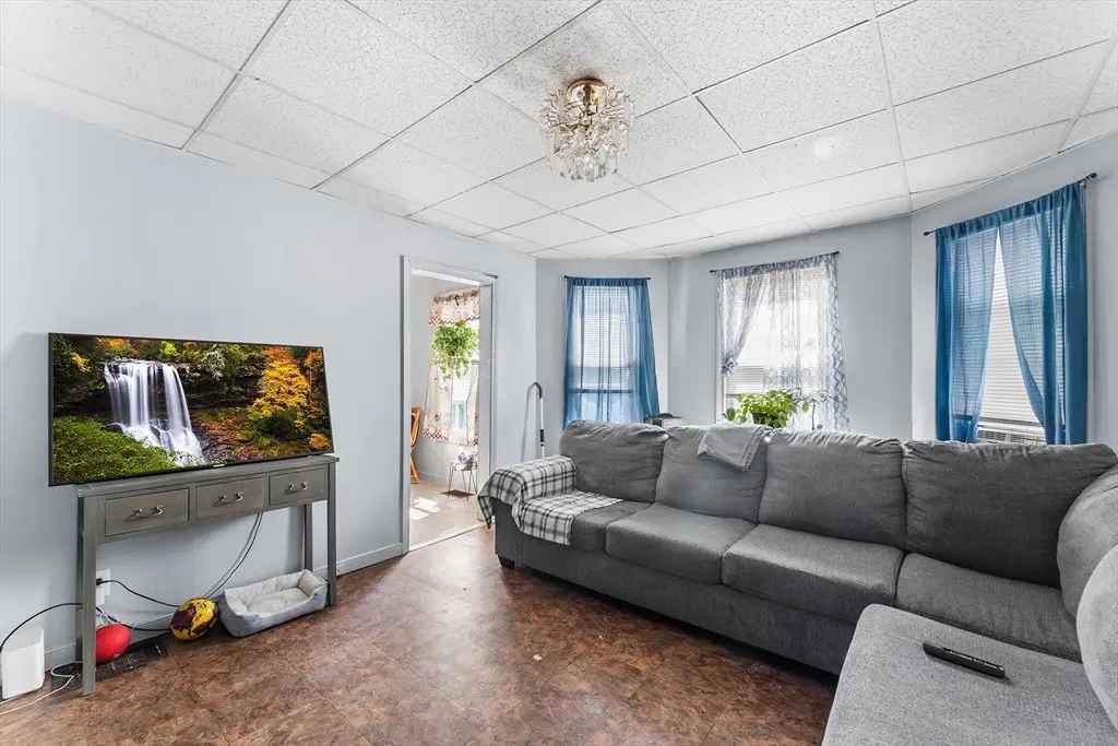 13-15 Cass St, Springfield, MA 01104 - #1