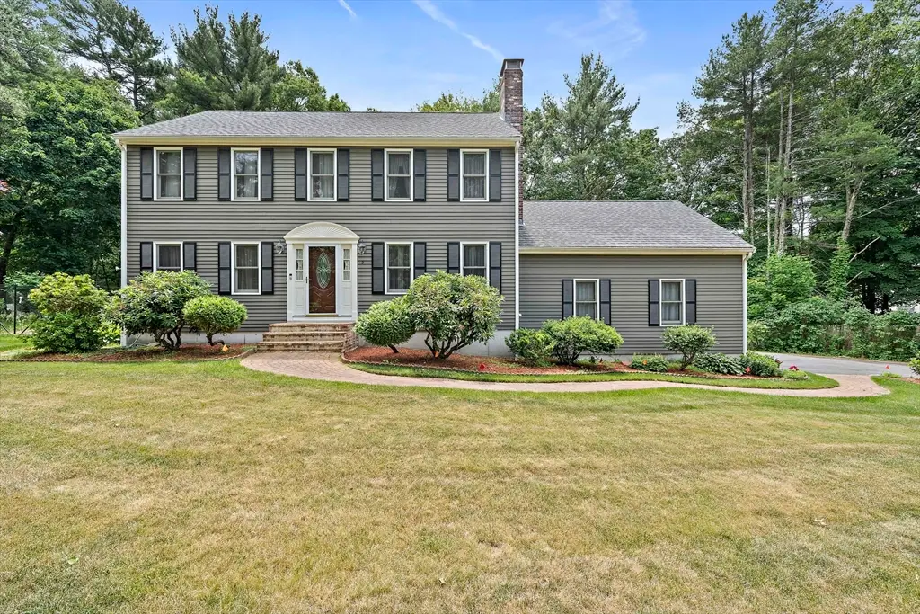 5 Windemere Dr, Mansfield, MA 02048 - #1