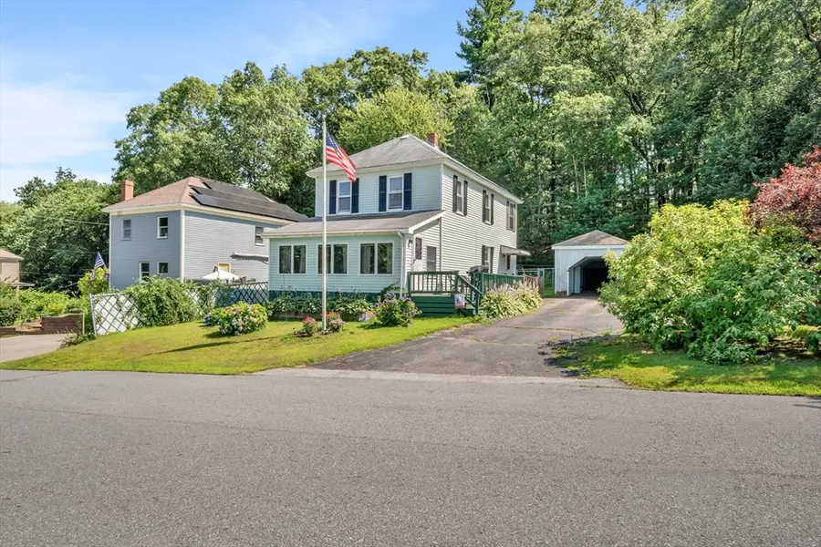 4 Fairview Ave, Amesbury, MA 01913 - #3