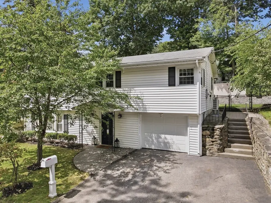 841 Grove Street Terrace, Worcester, MA 01605 - #2