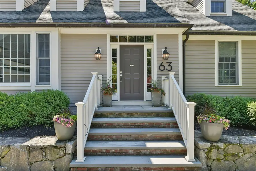 63 Old East St, Carlisle, MA 01741 - #2